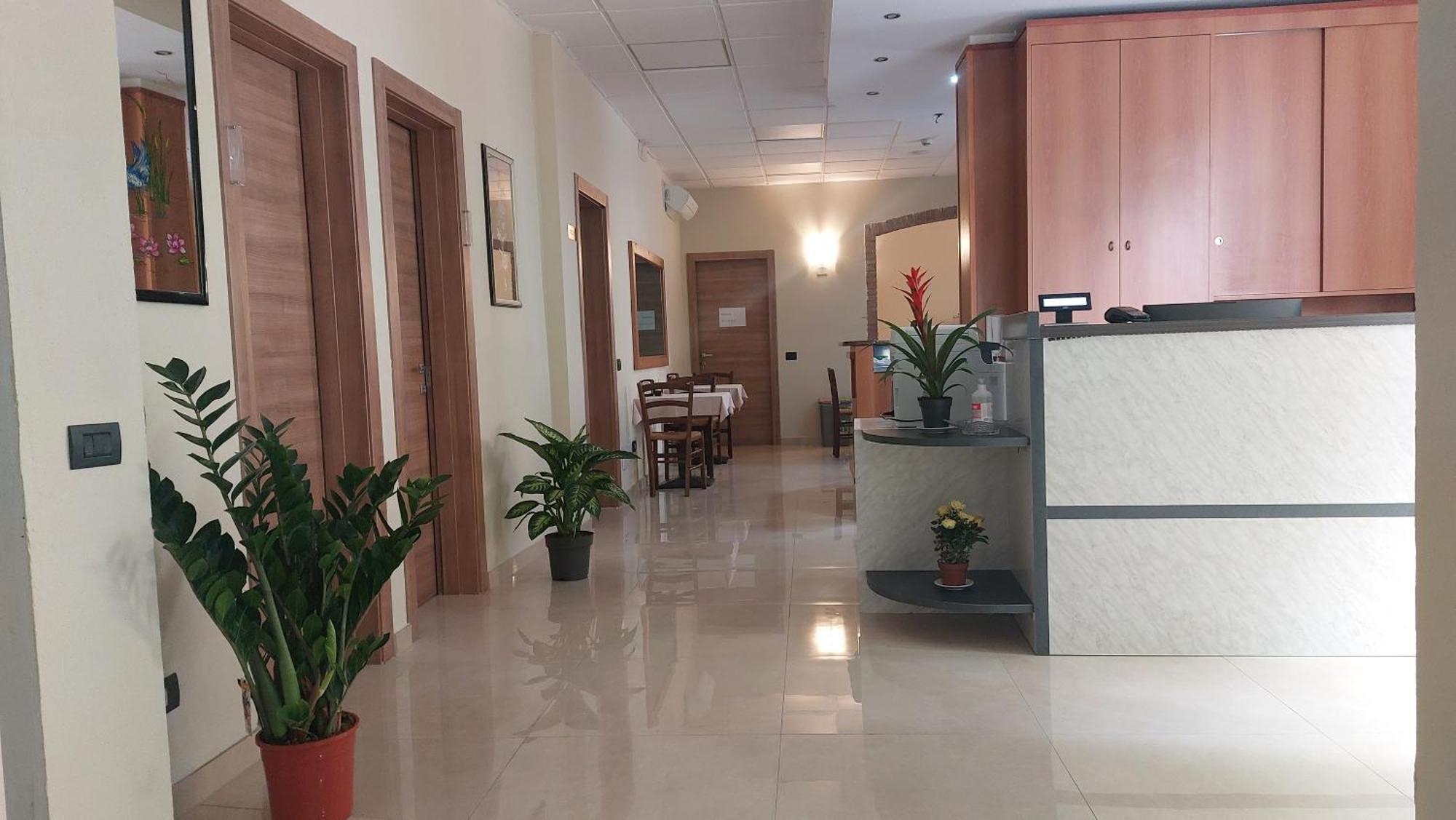 Hotel La Torre Формиджине Экстерьер фото