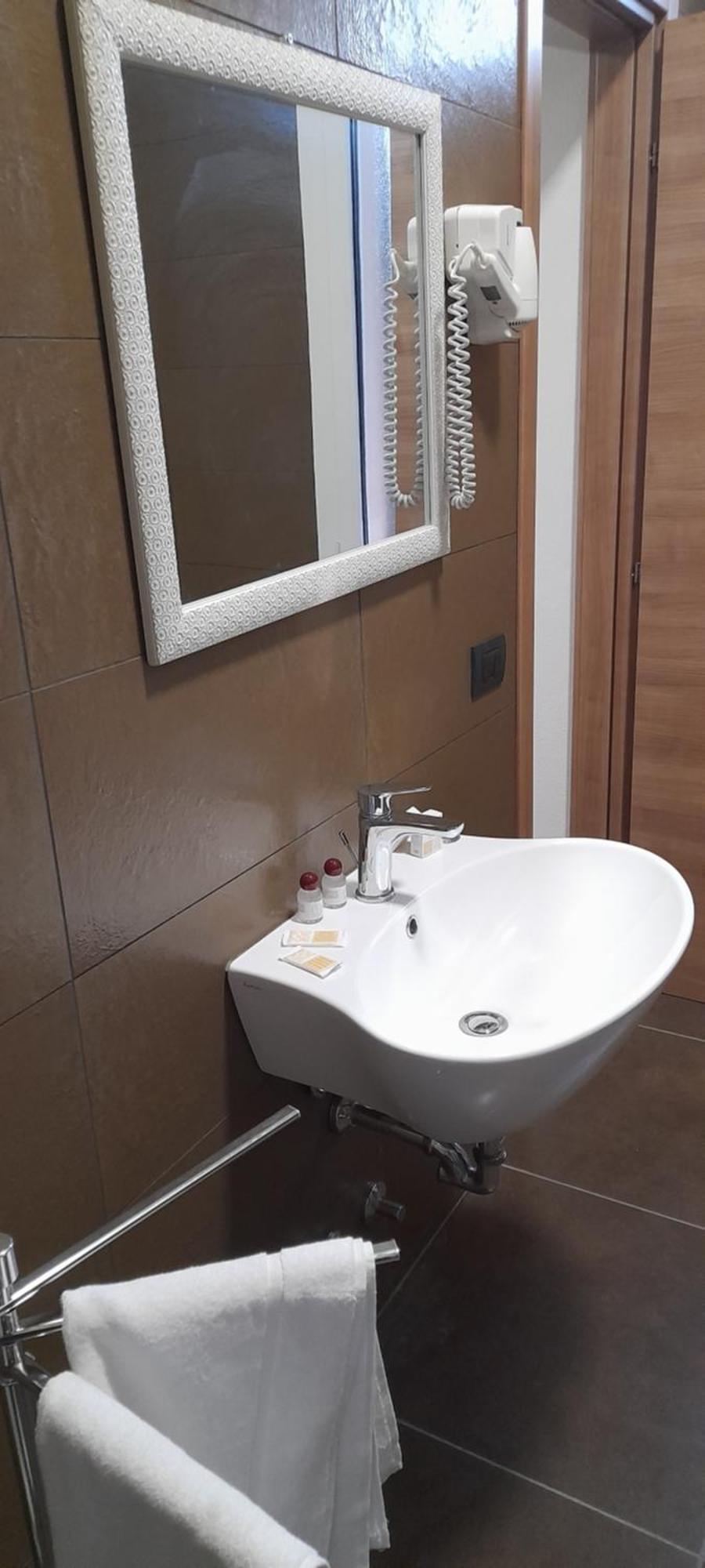 Hotel La Torre Формиджине Экстерьер фото