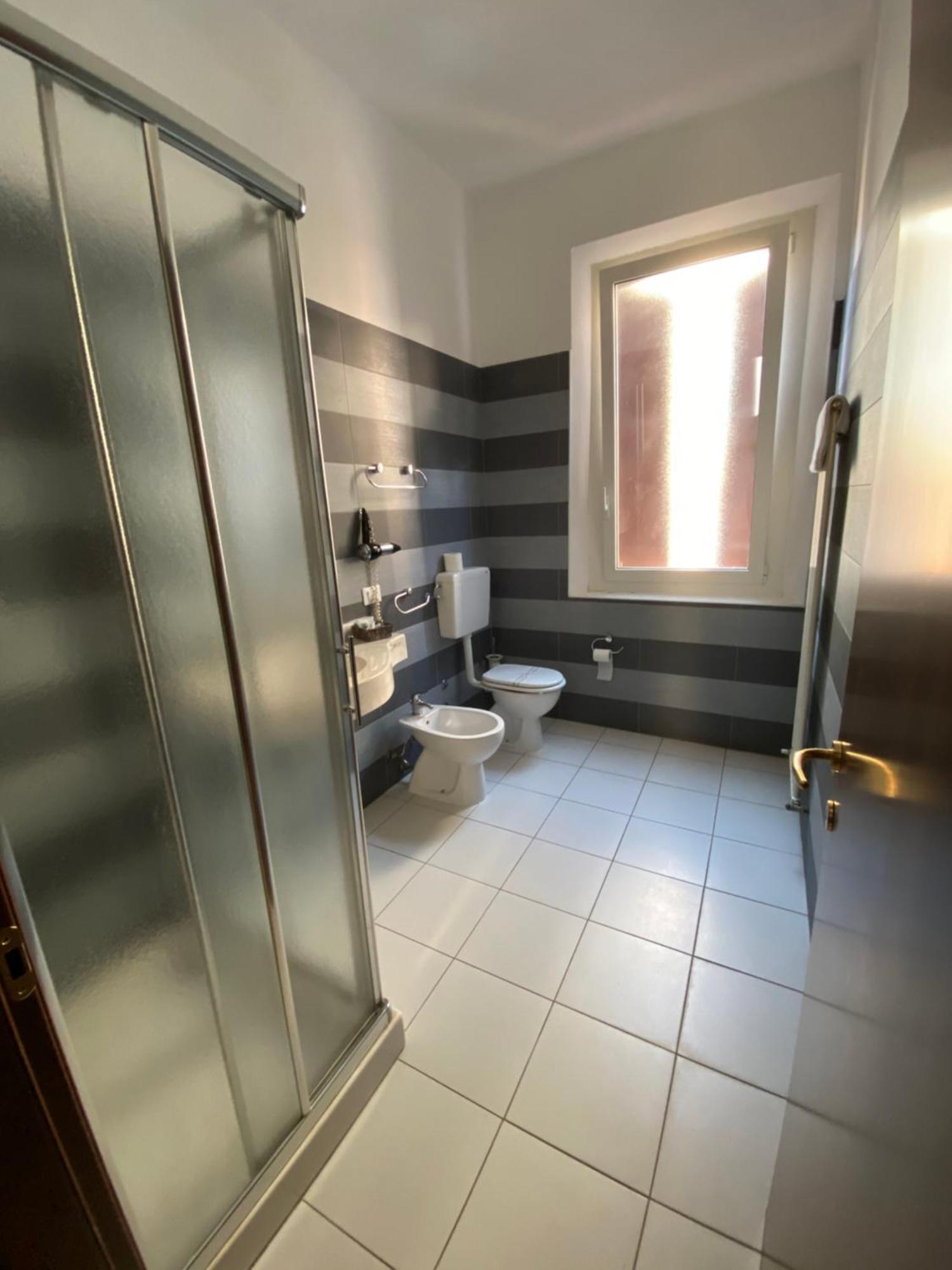 Hotel La Torre Формиджине Экстерьер фото